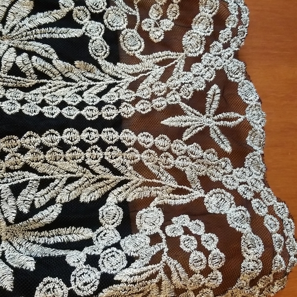 Hoity Toity top sz small - Picture 5 of 7